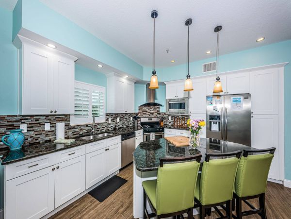 Treasure Island Vacation Condo Four Bedrooms Walk To Beach