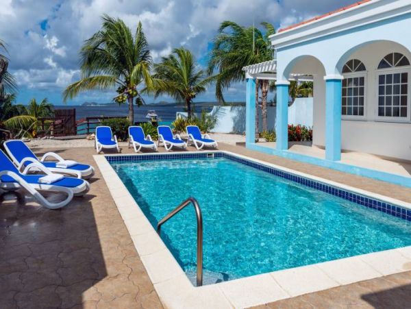 Bonaire Home 982519