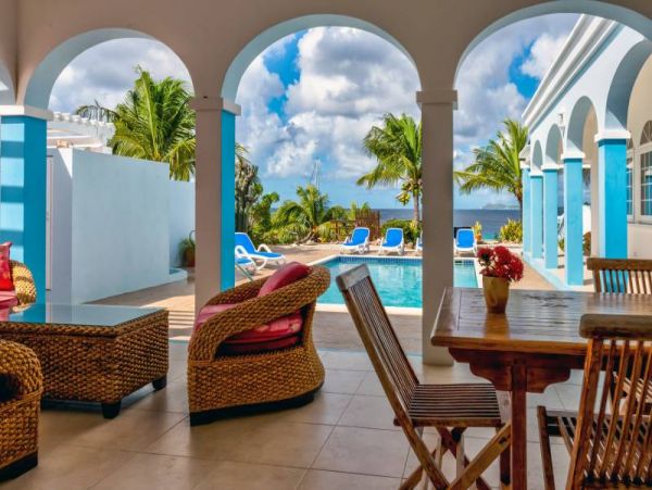 Bonaire Home 982519