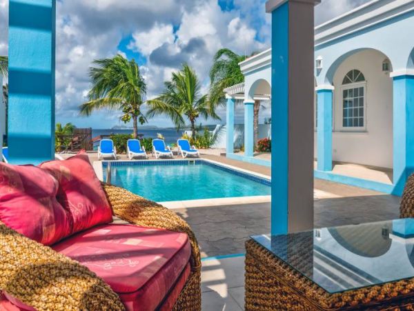 Bonaire Home 982519