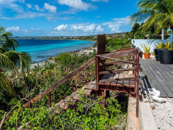 Bonaire Home 982519