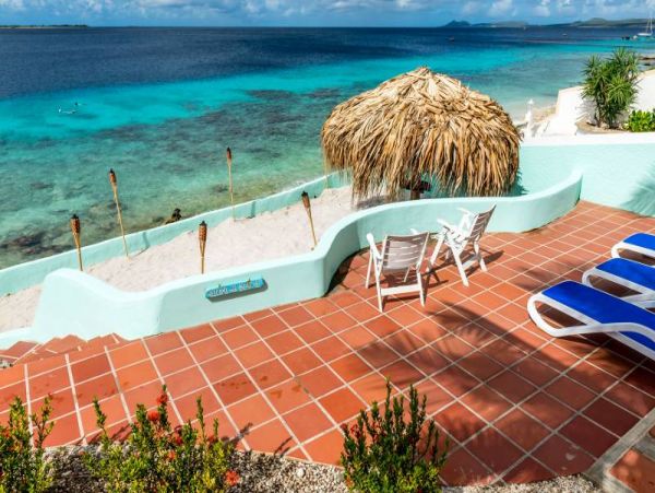 Bonaire Home 982520