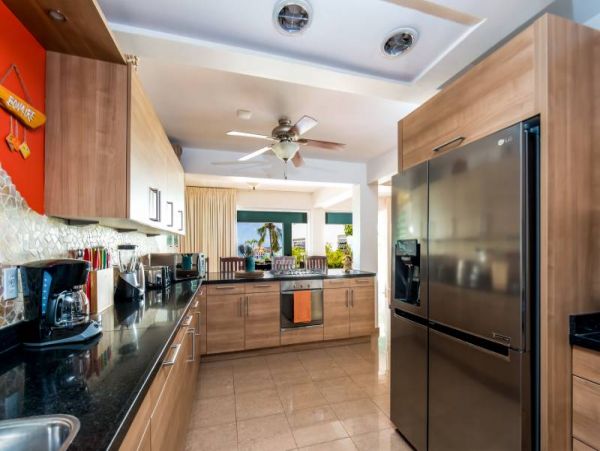 Bonaire Home 982520