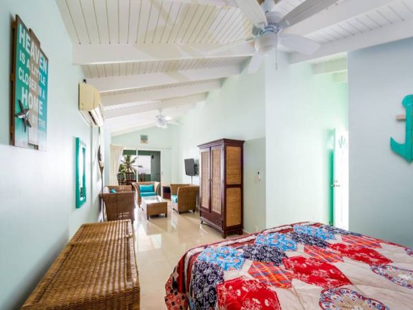 Bonaire Home 982520