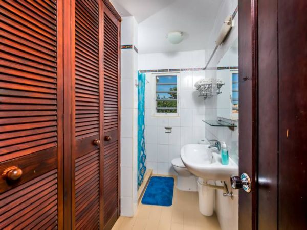 Bonaire Home 982521