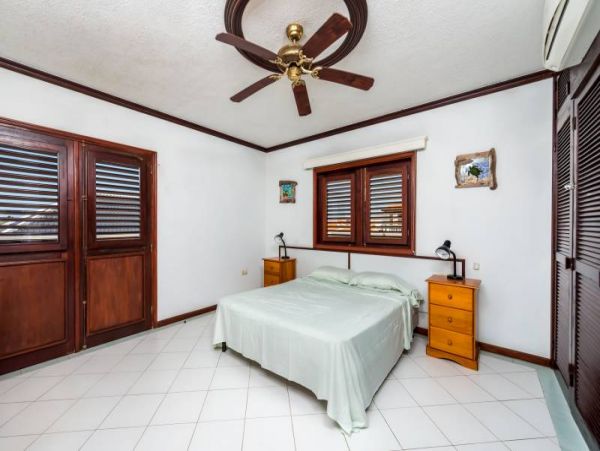 Bonaire Condo 982529
