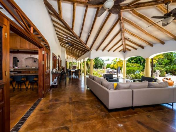 Bonaire Home 982530