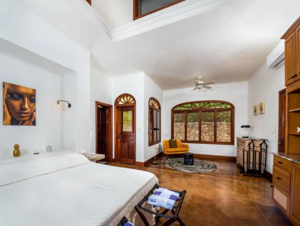 Bonaire Home 982530