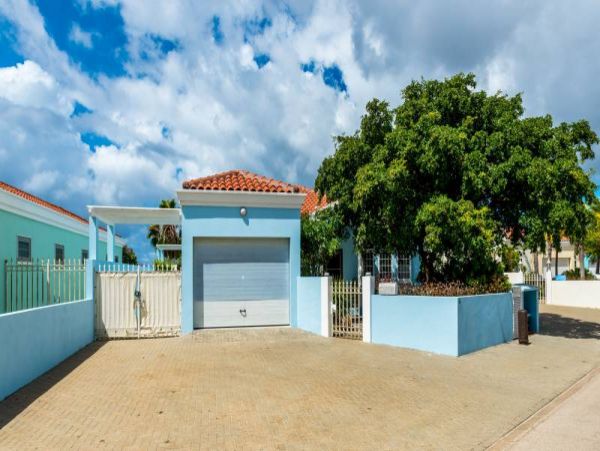 Bonaire Home 982531