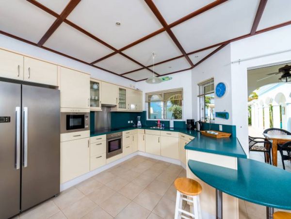 Bonaire Home 982531