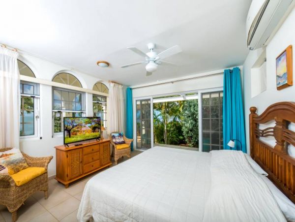 Bonaire Home 982531