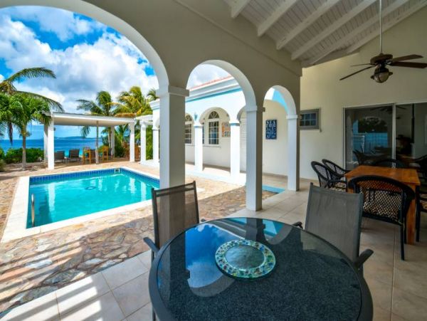Bonaire Home 982531