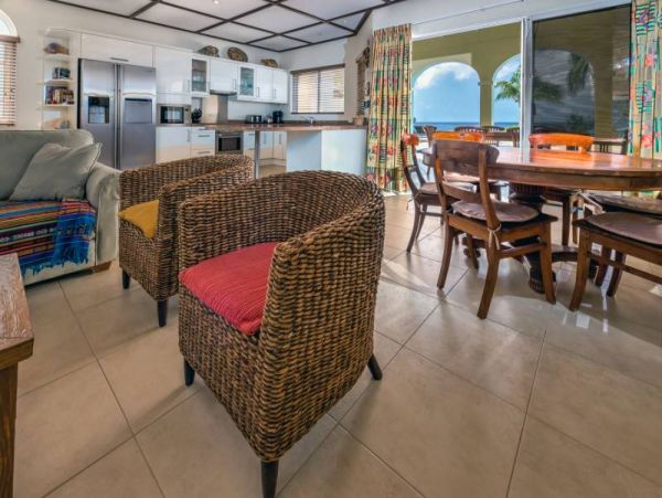 Bonaire Home 982532