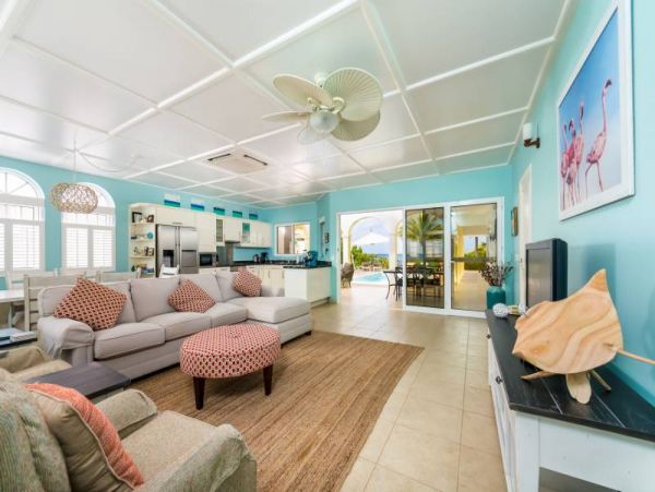 Bonaire Home 982533