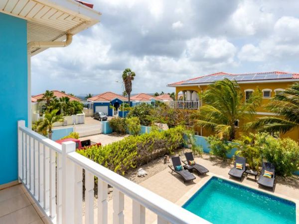 Bonaire Home 982534