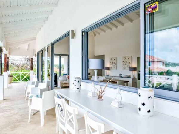 Bonaire Home 982537