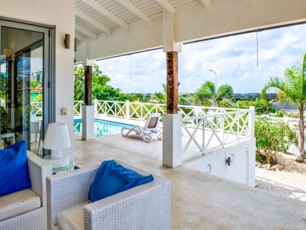 Bonaire Home 982537