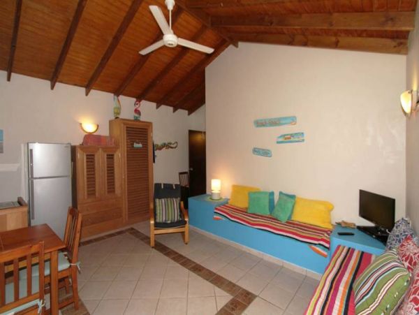 Bonaire Home 982540