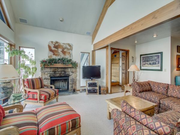 Alta Condo 982542