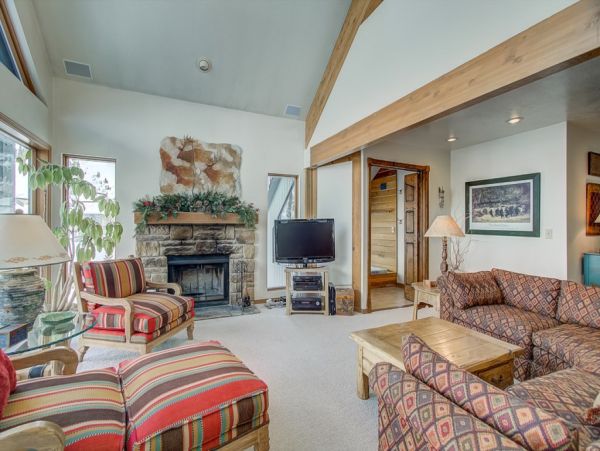 Alta Condo 982542