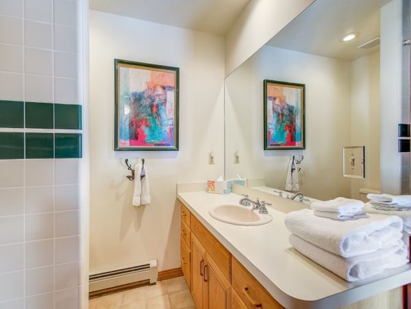 Alta Condo 982542