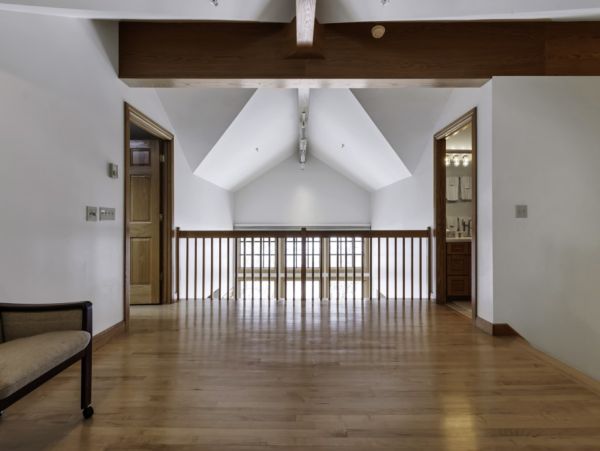 Alta Condo 982543