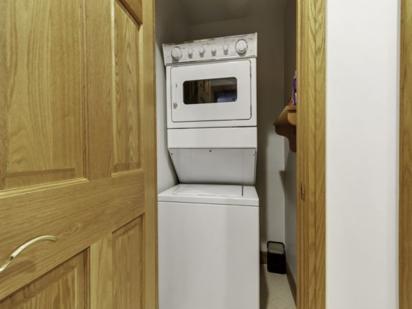 Alta Condo 982543