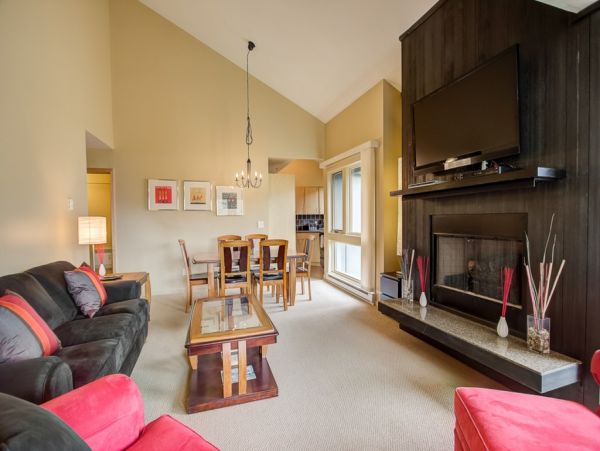 Alta Condo 982544