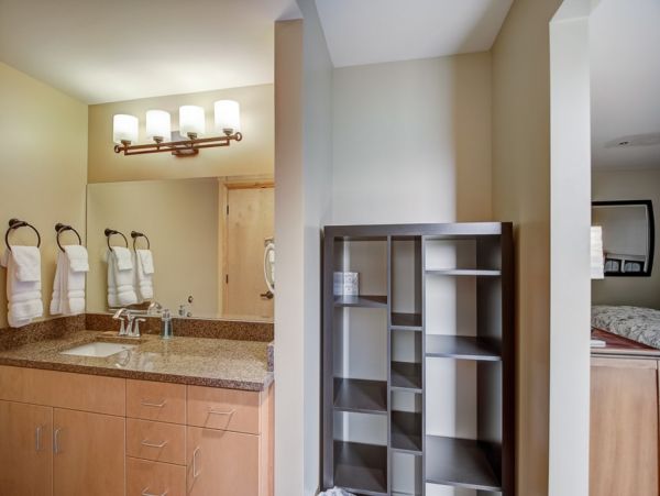Alta Condo 982544