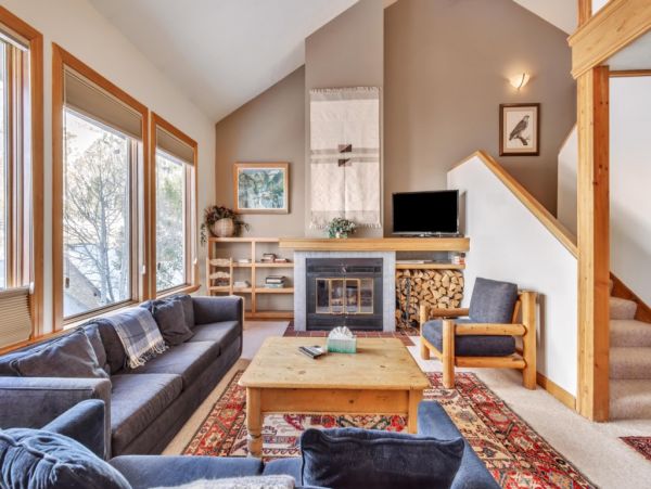 Alta Condo 982545