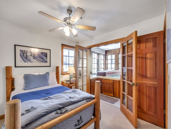 Alta Condo 982545