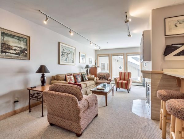 Alta Condo 982547