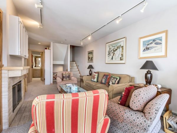 Alta Condo 982547
