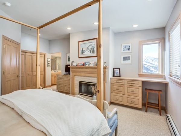 Alta Condo 982547
