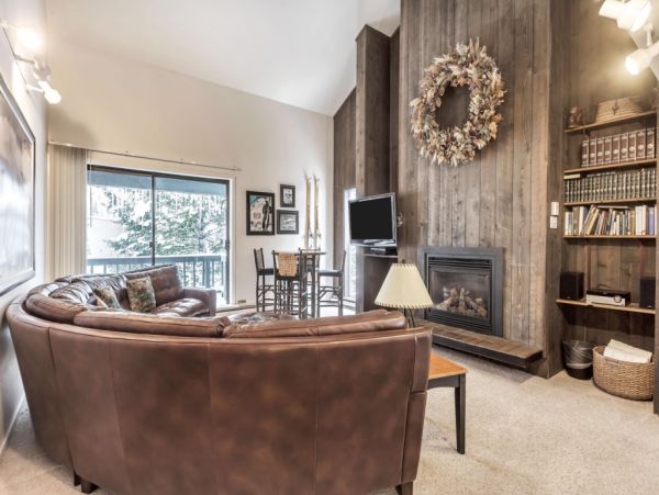 Alta Condo 982549