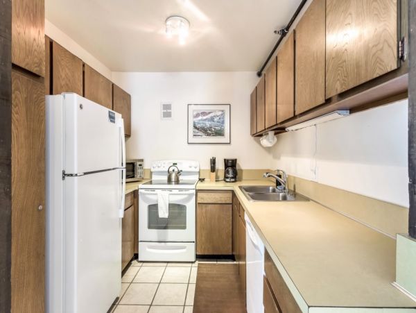 Alta Condo 982549