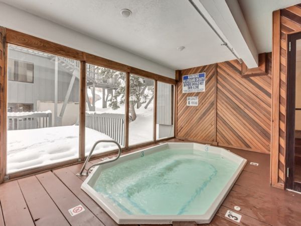 Alta Condo 982549