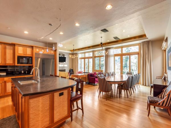 Ski-in/Ski-out Five Bedroom Alta Vacation Rental Home