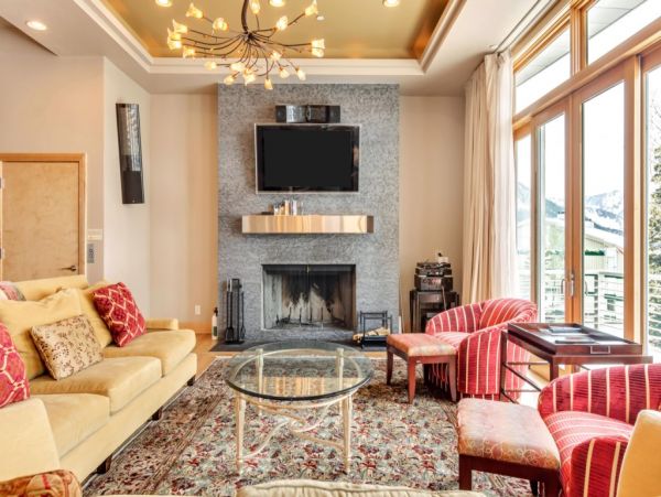 Ski-in/Ski-out Five Bedroom Alta Vacation Rental Home