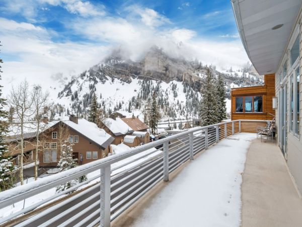 Ski-in/Ski-out Five Bedroom Alta Vacation Rental Home