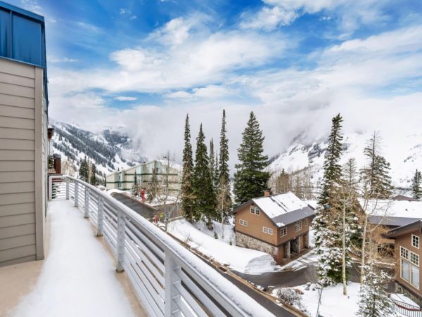 Ski-in/Ski-out Five Bedroom Alta Vacation Rental Home
