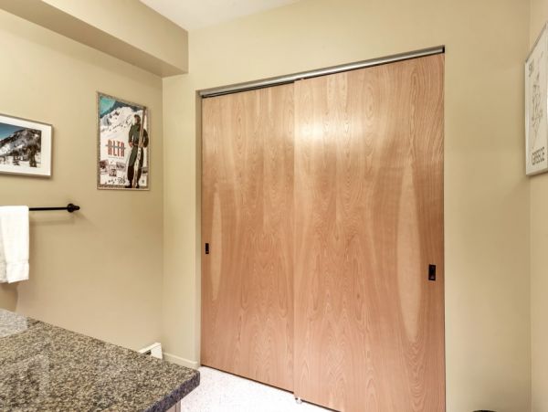 Alta Condo 982551