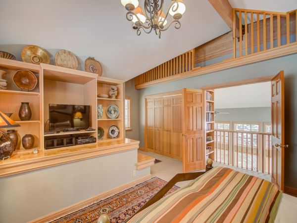 Mountain View Three Bedroom Alta Ski-in/Ski-out Vacation Rental