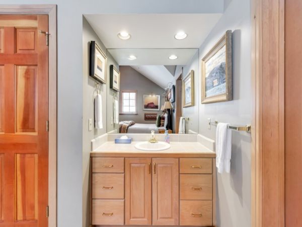Mountain View Three Bedroom Alta Ski-in/Ski-out Vacation Rental