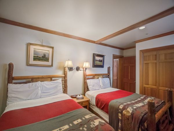 Mountain View Three Bedroom Alta Ski-in/Ski-out Vacation Rental