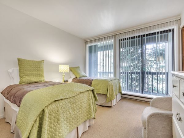 Alta Condo 982556