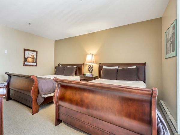 Alta Condo 982558