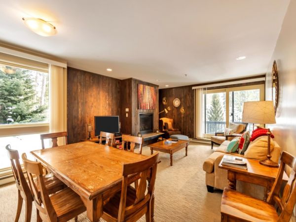 Alta Condo 982560