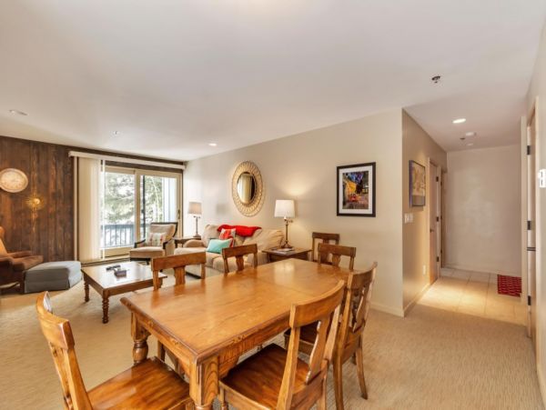Alta Condo 982560