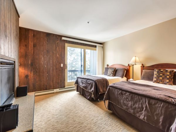 Alta Condo 982560